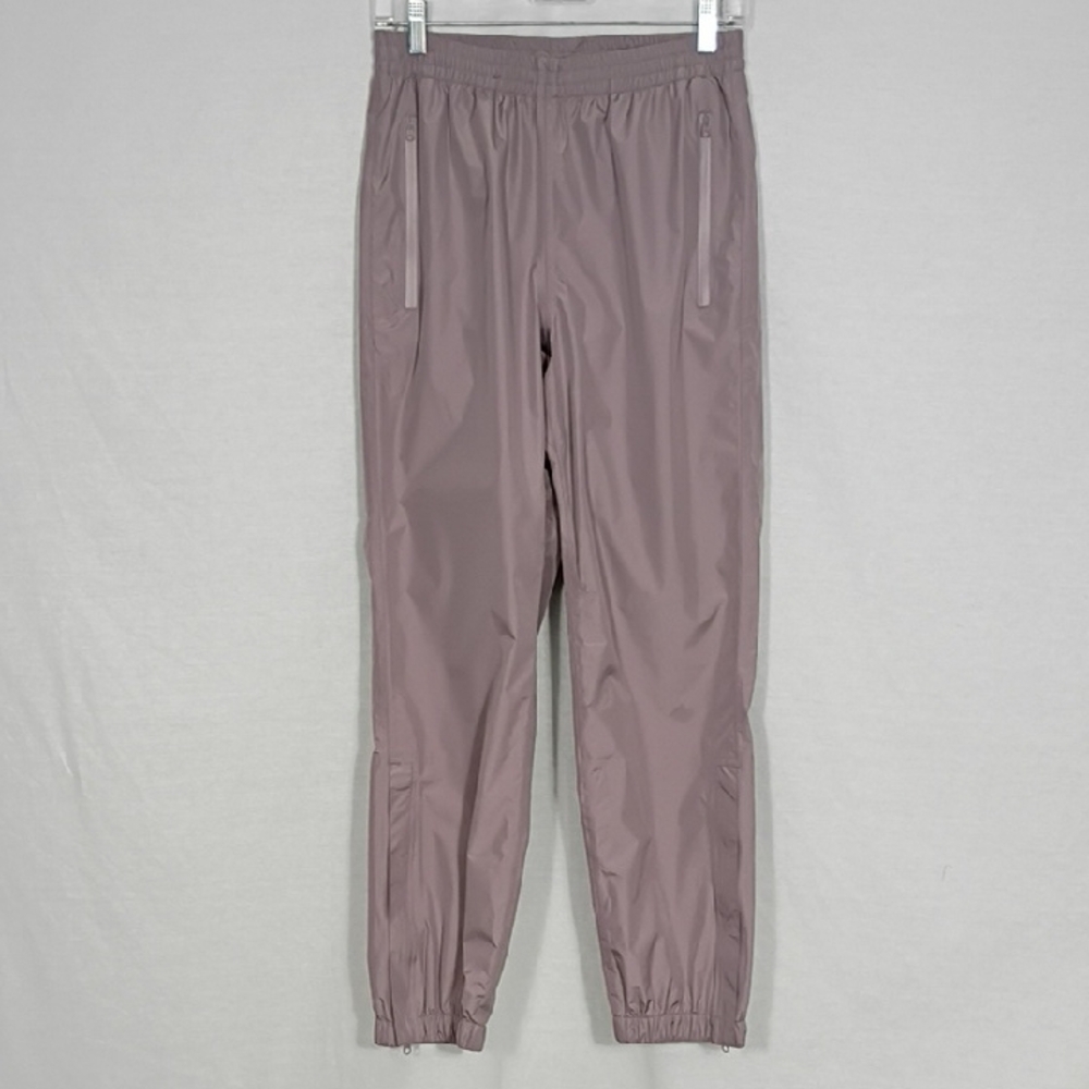 EUC Cambridge Dry Goods Company Mauve Nylon Windbreaker Pants Mens Size Small